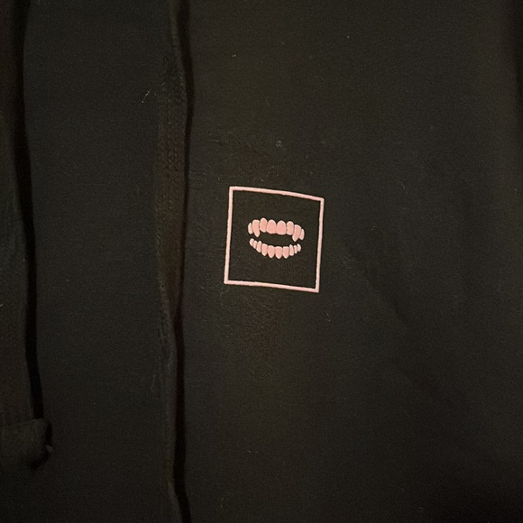 Chomp NWOT sunset undead sweatshirt - Picture 2 of 4